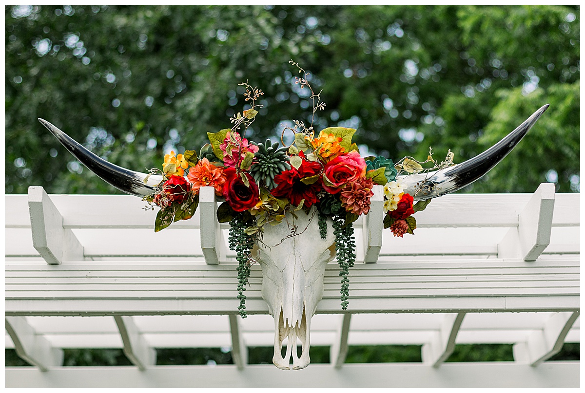 country western wedding floral arrangement 